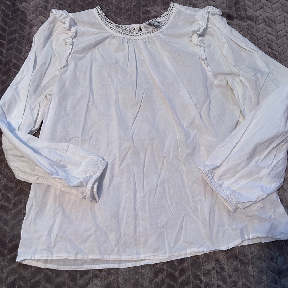 White blouse for spring/summer